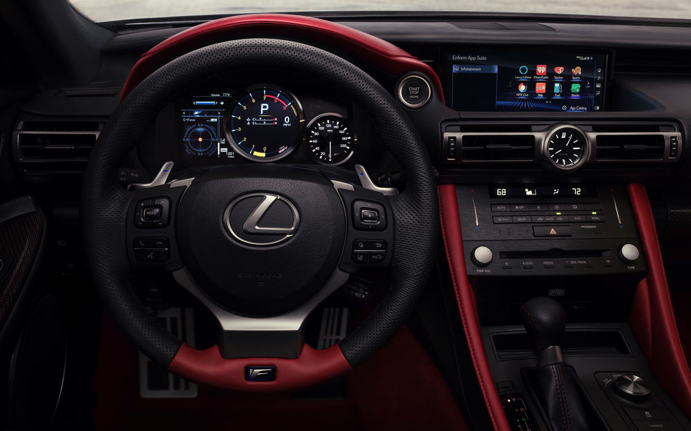 Lexus RC F Interior_3.jpg