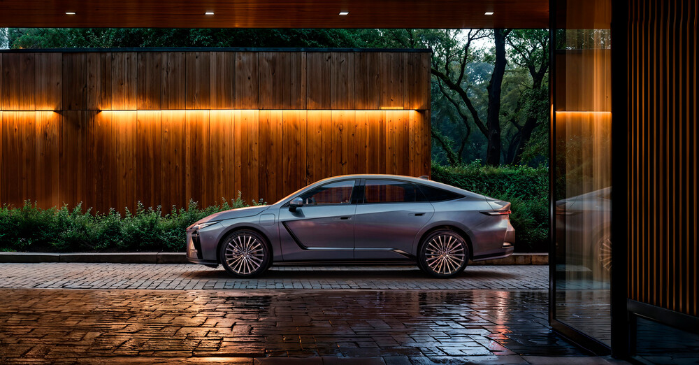 Lexus ES_2026_06.jpg